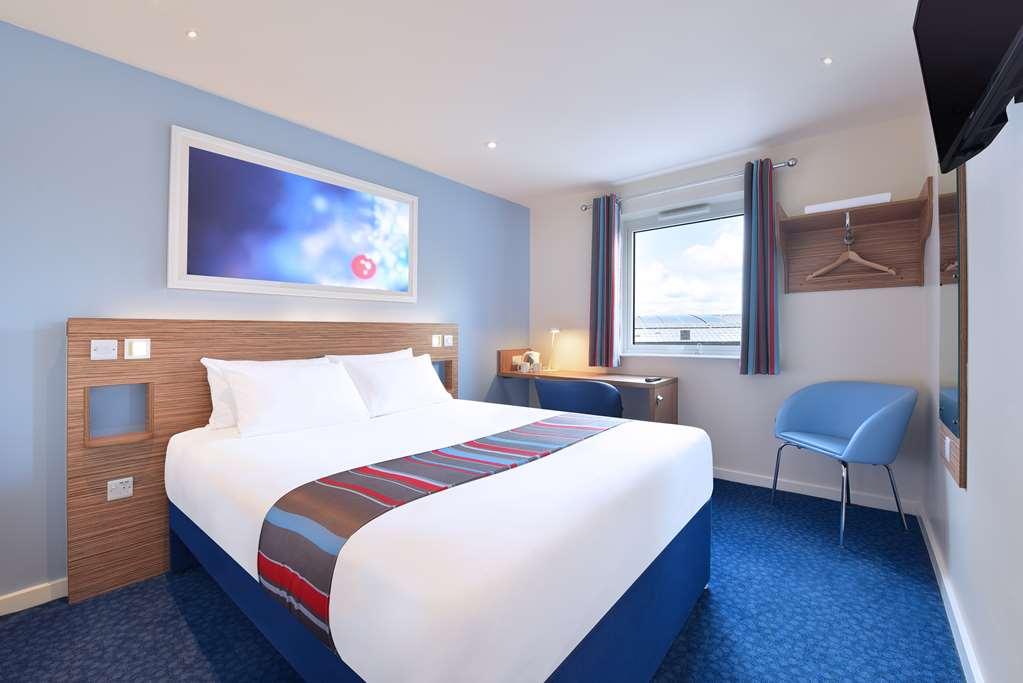 Travelodge Stansted Great Dunmow Ruang foto